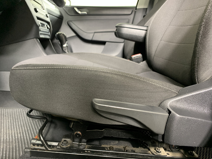 SKODA Rapid 1.6, 2014 года, Автоматическая, ЧЕРНЫЙ