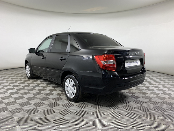Lada Granta 1.6, 2023 года, Механика, ЧЕРНЫЙ