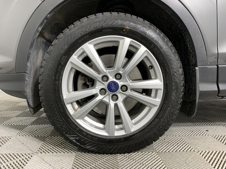 FORD Kuga 1.5, 2017 года, Автоматическая, СЕРЫЙ