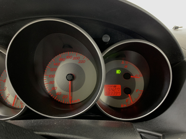 MAZDA 3 1.6, 2008 года, Механика, ЧЕРНЫЙ