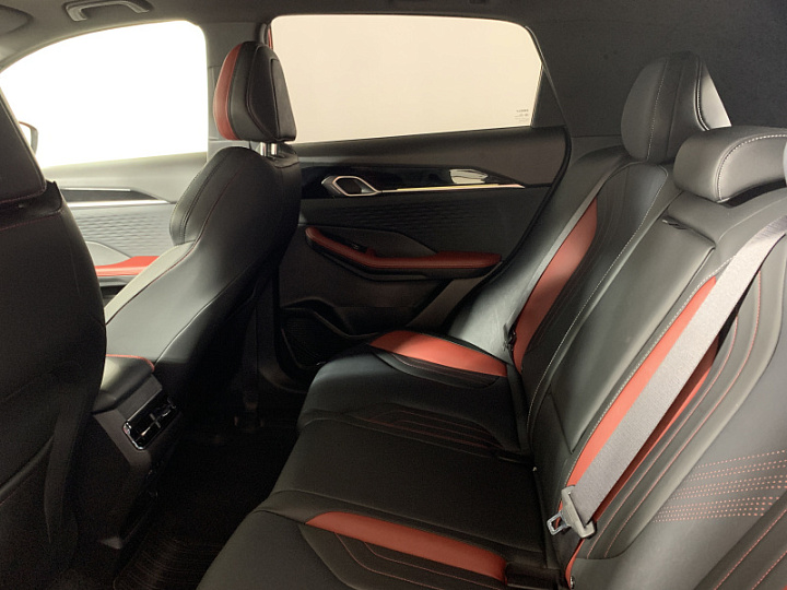 GEELY Coolray 1.5, 2023 года, Робот, КРАСНЫЙ