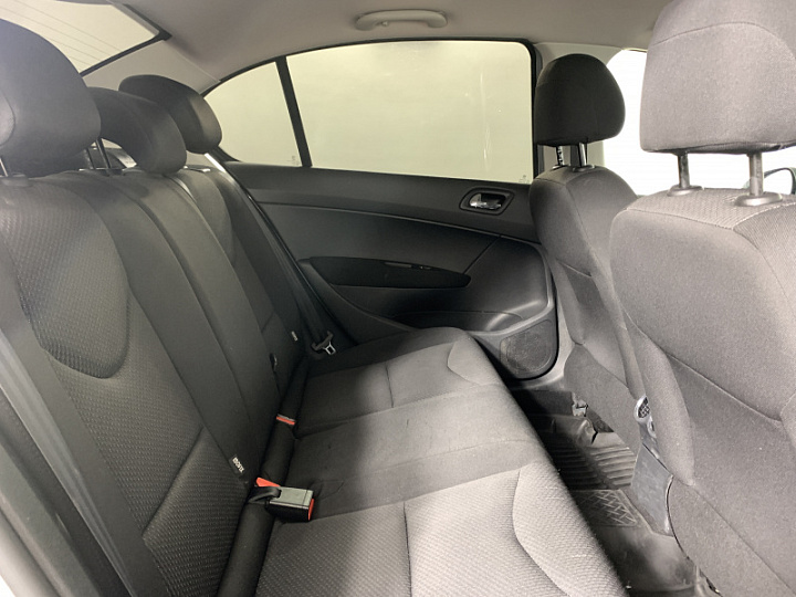 PEUGEOT 408 1.6, 2013 года, Автоматическая, Серебристый