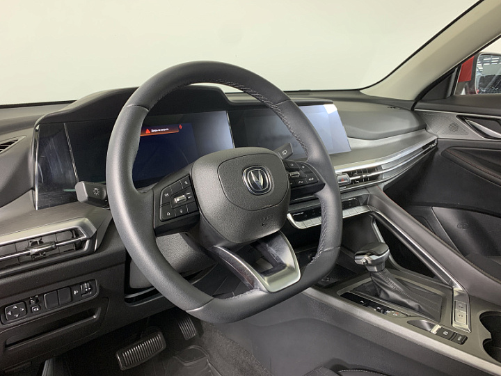 CHANGAN CS35PLUS 1.4, 2023 года, Робот, КРАСНЫЙ