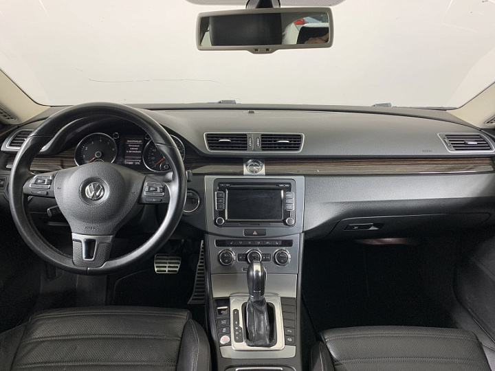 VOLKSWAGEN Passat CC 1.8, 2012 года, Робот, БЕЛЫЙ