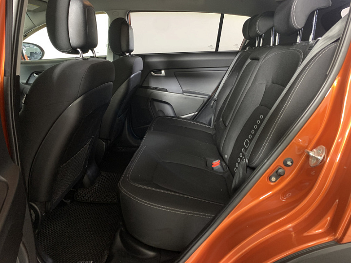 KIA Sportage 2, 2011 года, Автоматическая, оранжевый