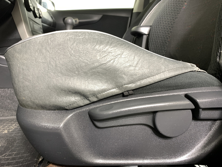 TOYOTA Corolla 1.4, 2008 года, Механика, ТЕМНО-СИНИЙ