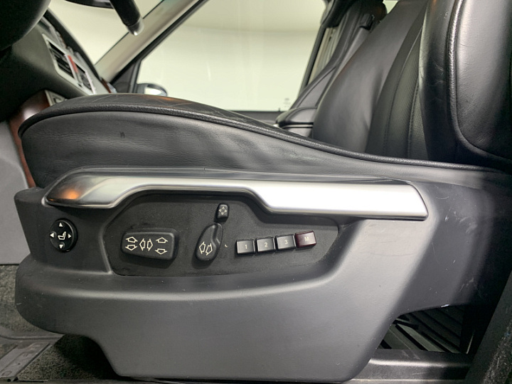 LAND ROVER Range Rover 4.2, 2005 года, Автоматическая, ЧЕРНЫЙ