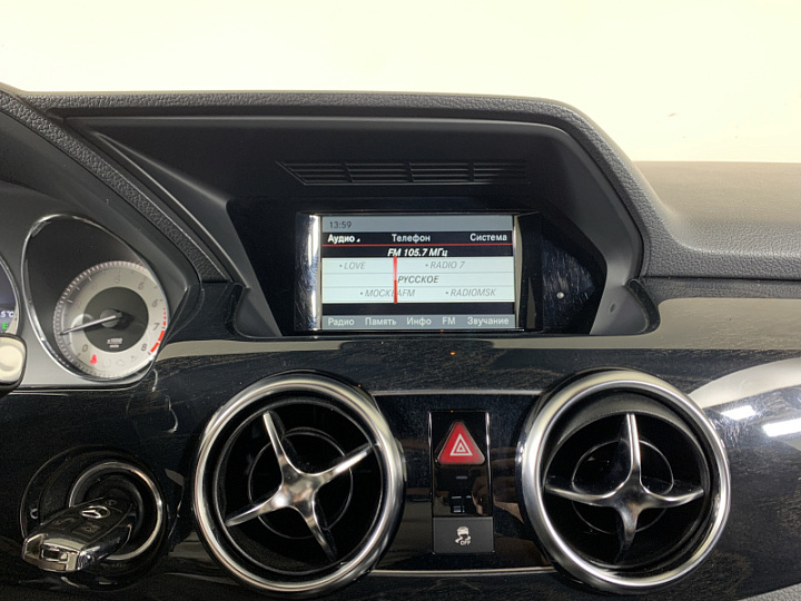 MERCEDES-BENZ GLK-Класс 2, 2013 года, Автоматическая, БЕЛЫЙ
