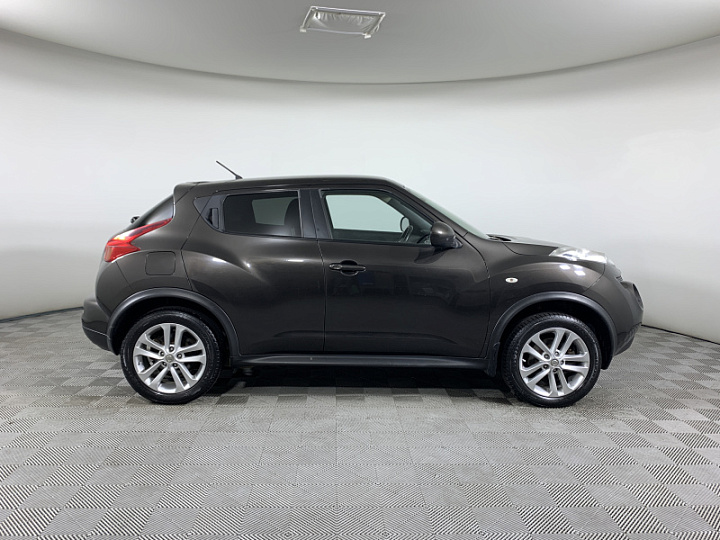 NISSAN Juke 1.6, 2011 года, Вариатор, Темно-Коричневый