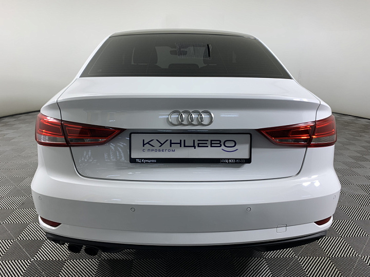 AUDI A3 1.4, 2016 года, Робот, БЕЛЫЙ