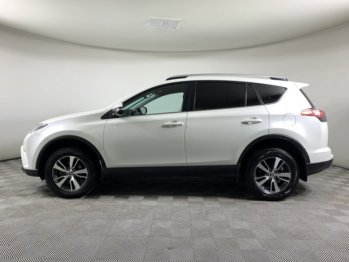 TOYOTA RAV4 2.2, 2018 года, Автоматическая, БЕЛЫЙ