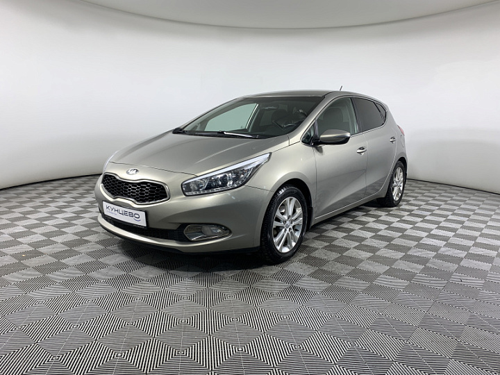 KIA Ceed 1.6, 2013 года, Автоматическая, Серебристый