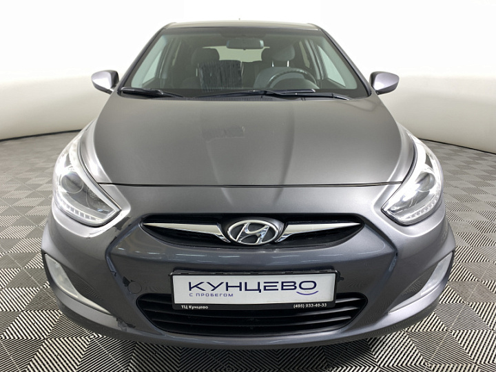 HYUNDAI Solaris 1.6, 2014 года, Автоматическая, Черно-Серый