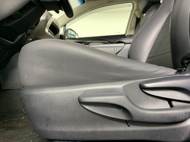 LEXUS NX 2, 2019 года, Автоматическая, Серебристо-желтый