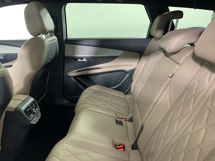 PEUGEOT 5008 1.8, 2023 года, Автоматическая, БЕЛЫЙ