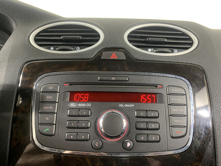 FORD Focus 1.6, 2007 года, Автоматическая, Серебристый
