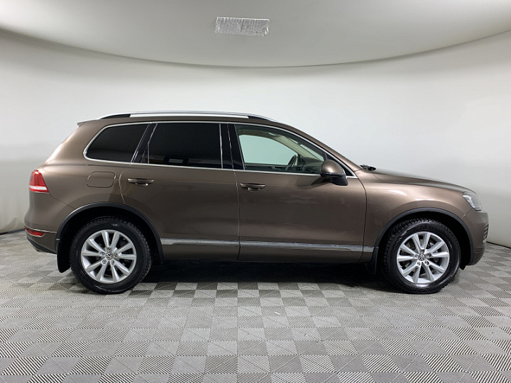 VOLKSWAGEN Touareg 3, 2014 года, Автоматическая, КОРИЧНЕВЫЙ