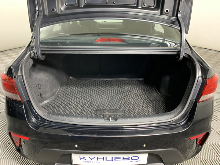 KIA Rio 1.4, 2017 года, Автоматическая, ЧЕРНЫЙ