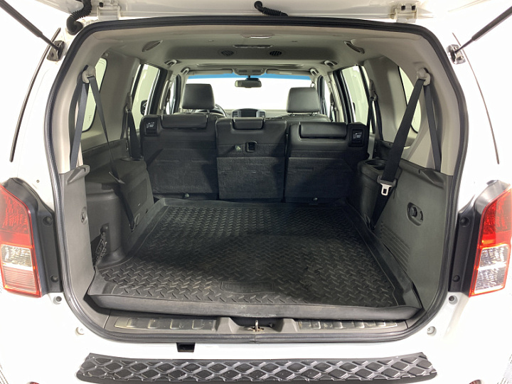 NISSAN Pathfinder 2.5, 2011 года, Автоматическая, БЕЛЫЙ