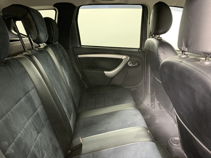 NISSAN Terrano 1.6, 2021 года, Механика, СЕРЫЙ