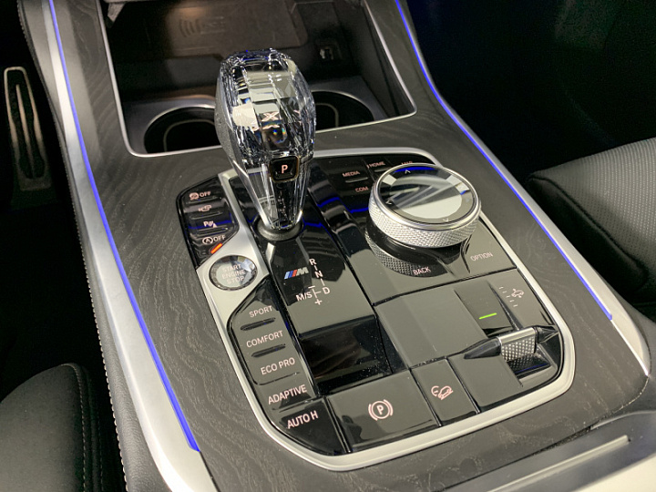 BMW X7 3, 2019 года, Автоматическая, ЧЕРНЫЙ
