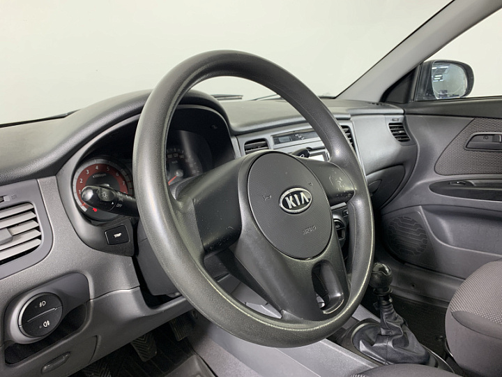 KIA Rio 1.4, 2010 года, Механика, СЕРЫЙ