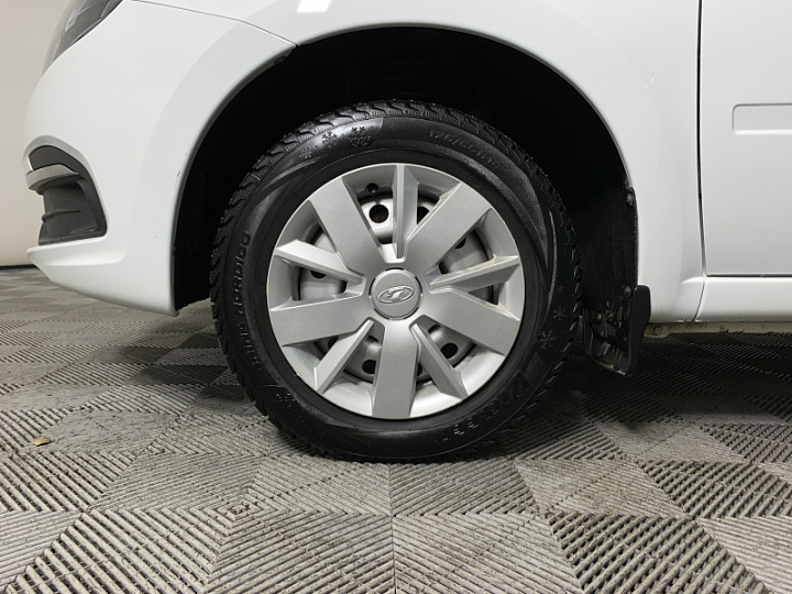 Lada Granta 1.6, 2024 года, Механика, БЕЛЫЙ