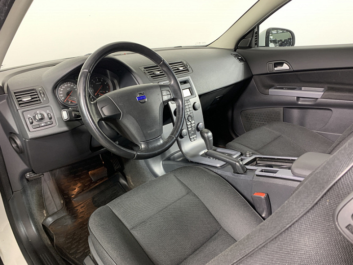 VOLVO C30 2, 2011 года, Автоматическая, БЕЛЫЙ