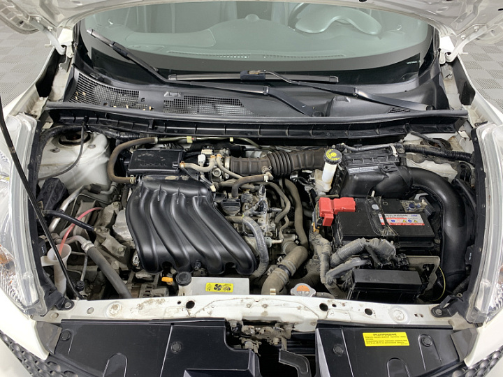 NISSAN Juke 1.6, 2014 года, Вариатор, БЕЛЫЙ