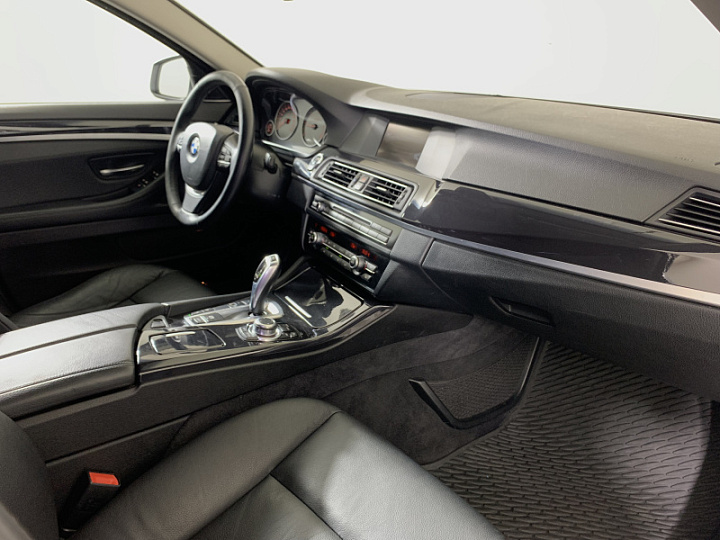 BMW 5 серии 2, 2013 года, Автоматическая, БЕЛЫЙ