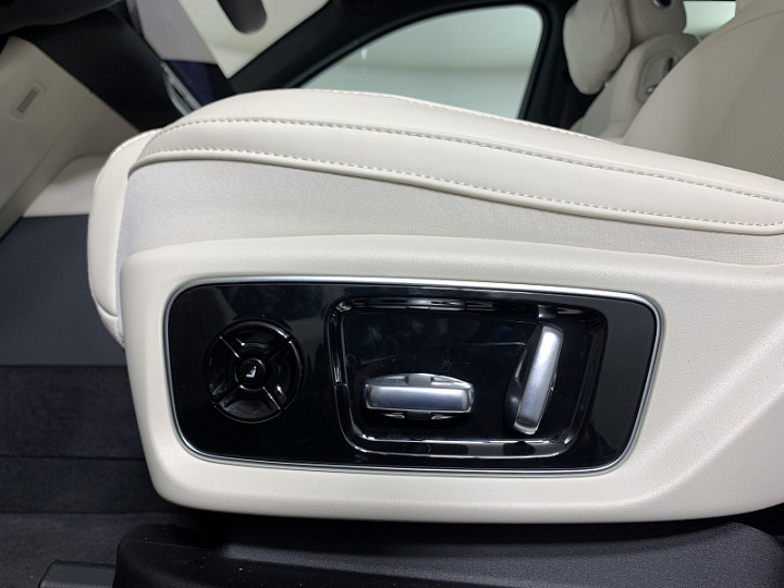 Li Auto L7 1.5, 2023 года, Автоматическая, ЧЕРНЫЙ
