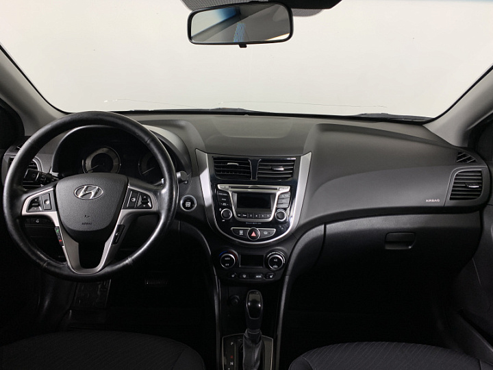 HYUNDAI Solaris 1.6, 2016 года, Автоматическая, Серебристый