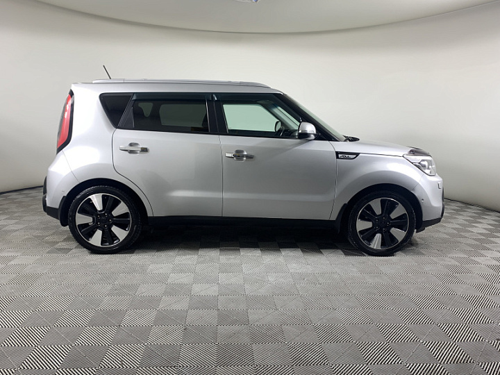 KIA Soul 1.6, 2016 года, Автоматическая, Серый