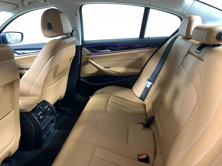 BMW 5 серии 2, 2021 года, Автоматическая, синий