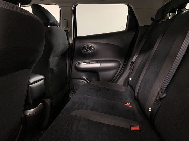 NISSAN Juke 1.6, 2013 года, Вариатор, КРАСНЫЙ