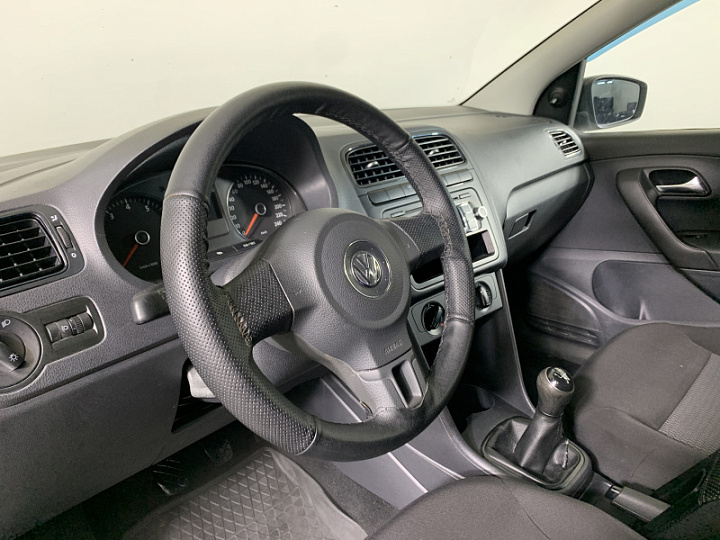 VOLKSWAGEN Polo 1.6, 2012 года, Механика, БЕЛЫЙ