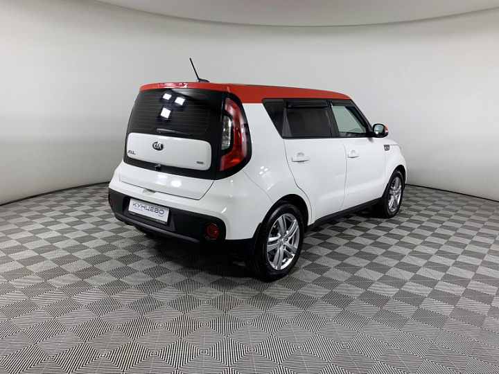 KIA Soul 1.6, 2017 года, Автоматическая, БЕЛЫЙ