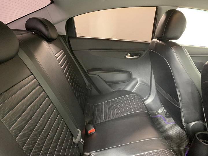 KIA Rio 1.6, 2018 года, Механика, ЧЕРНЫЙ
