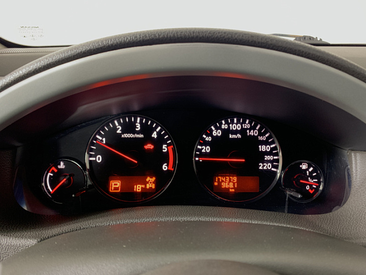 NISSAN Pathfinder 2.5, 2013 года, Автоматическая, БЕЛЫЙ