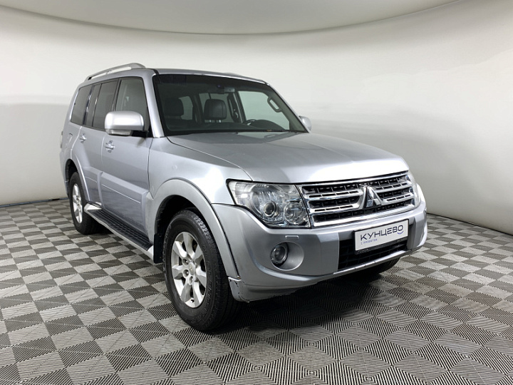MITSUBISHI Pajero 3, 2011 года, Автоматическая, Серебристый
