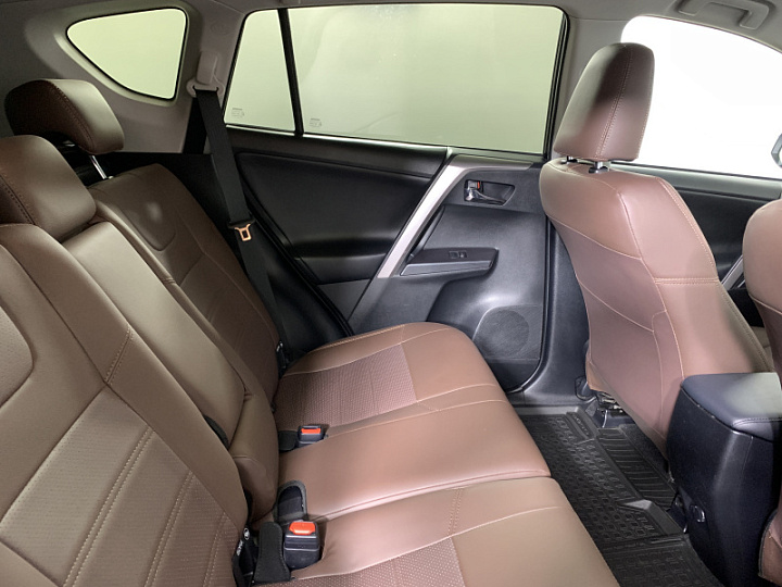 TOYOTA RAV4 2, 2017 года, Механика, ЧЕРНЫЙ
