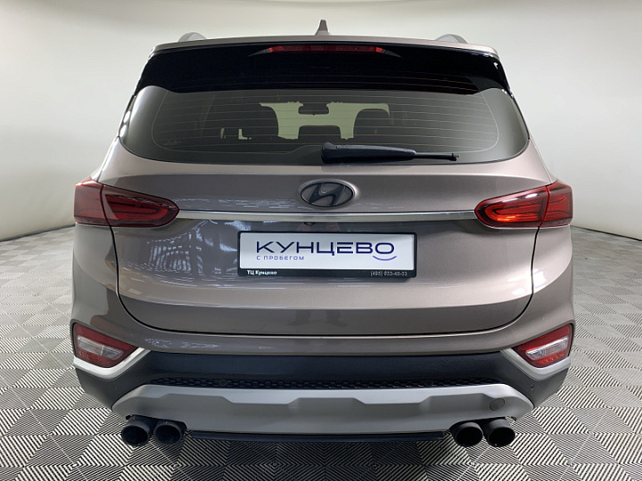 Hyundai Santa Fe 2.2, 2019 года, Автоматическая, Серо-бежевый