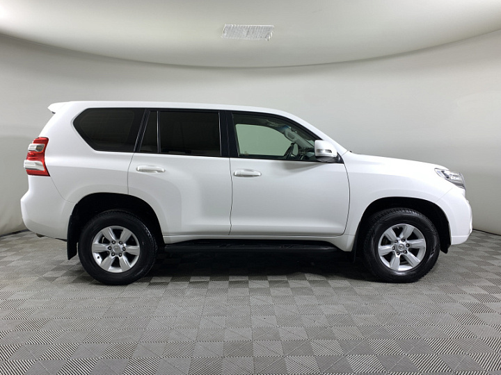 TOYOTA Land Cruiser Prado 2.8, 2015 года, Автоматическая, БЕЛЫЙ