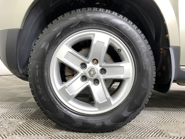 RENAULT Duster 1.6, 2013 года, Механика, БЕЖЕВЫЙ
