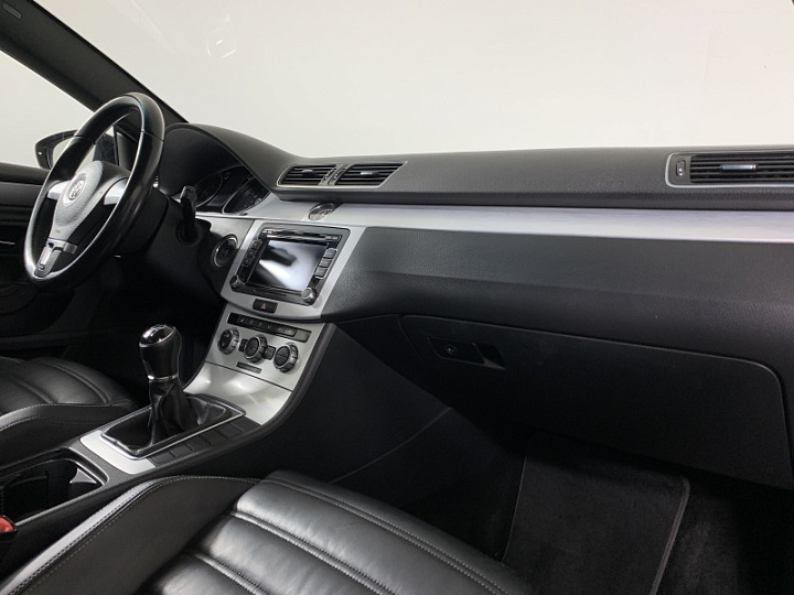 VOLKSWAGEN Passat CC 1.8, 2013 года, Механика, ЧЕРНЫЙ