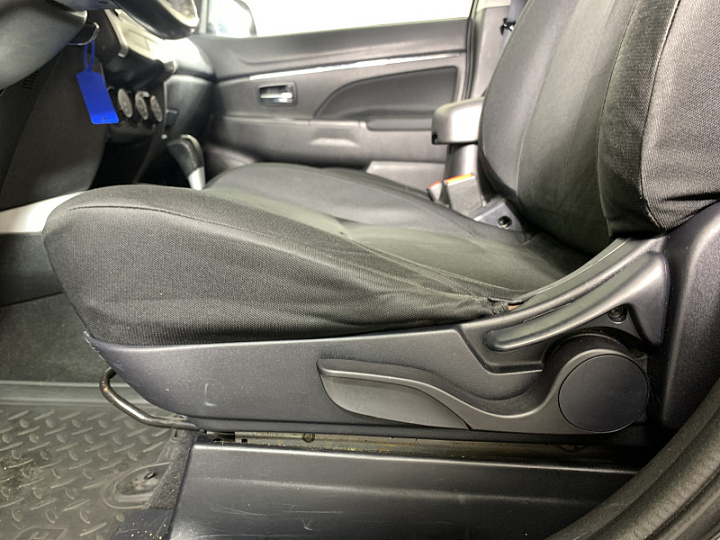Mitsubishi ASX 1.8, 2012 года, Вариатор, Черный