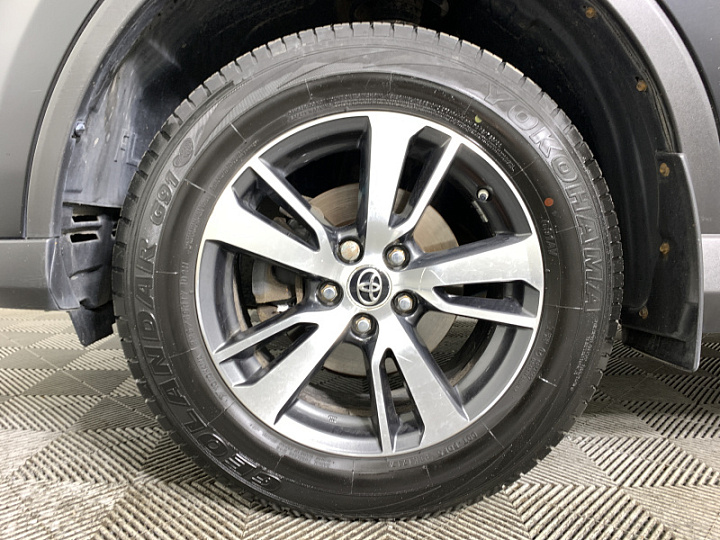 TOYOTA RAV4 2, 2017 года, Вариатор, Черный металлик