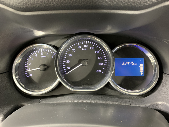 NISSAN Terrano 1.6, 2018 года, Механика, СЕРЫЙ