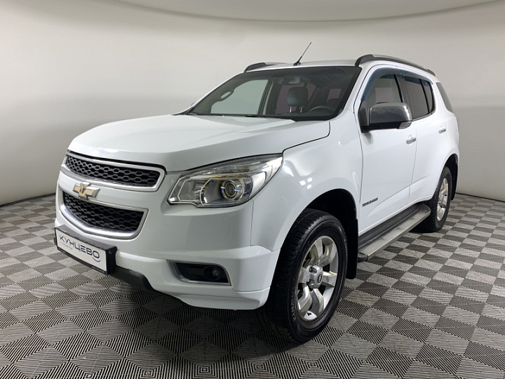 CHEVROLET TrailBlazer 3.6, 2012 года, Автоматическая, БЕЛЫЙ