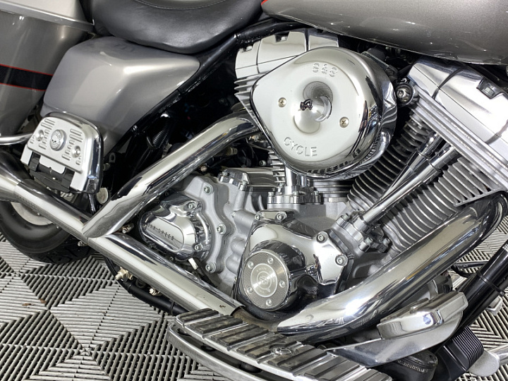 Harley-Davidson Road Glide 1.5, 2007 года, Механика, Серый